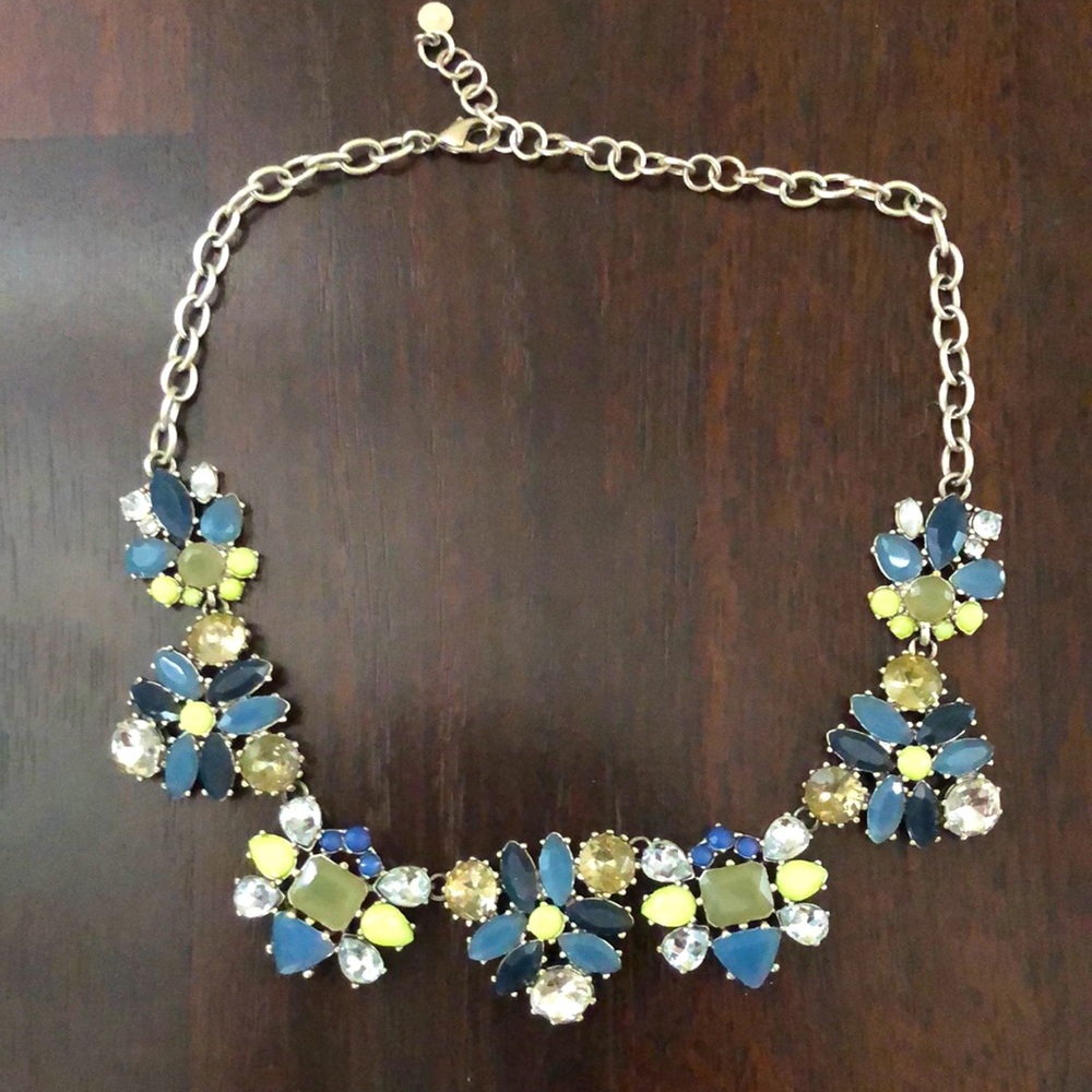 Stella and Dot Elodie Necklace